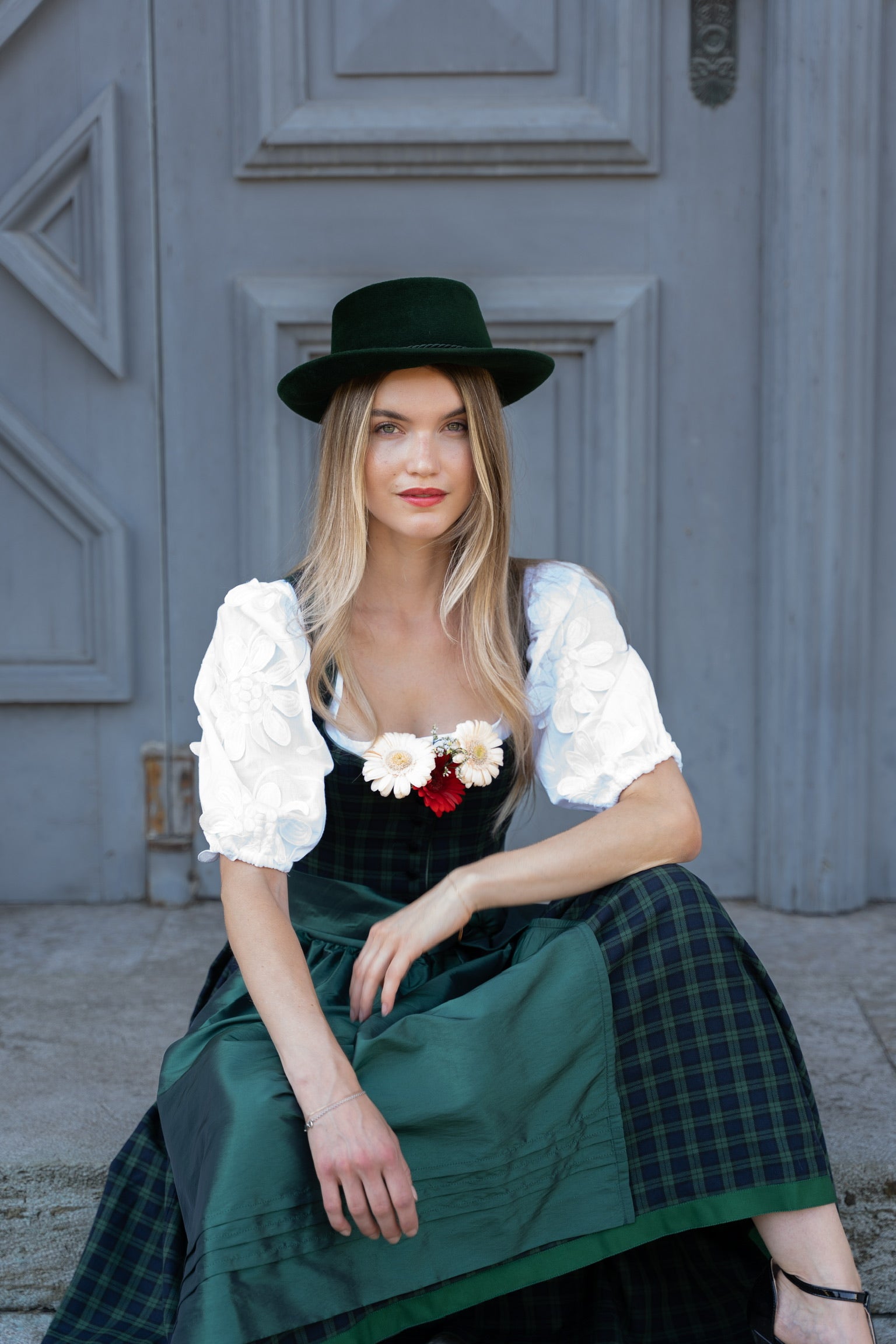 KARO DIRNDL TARTAN LOVE DUNKELBLAU/ TANNENGRÜN
