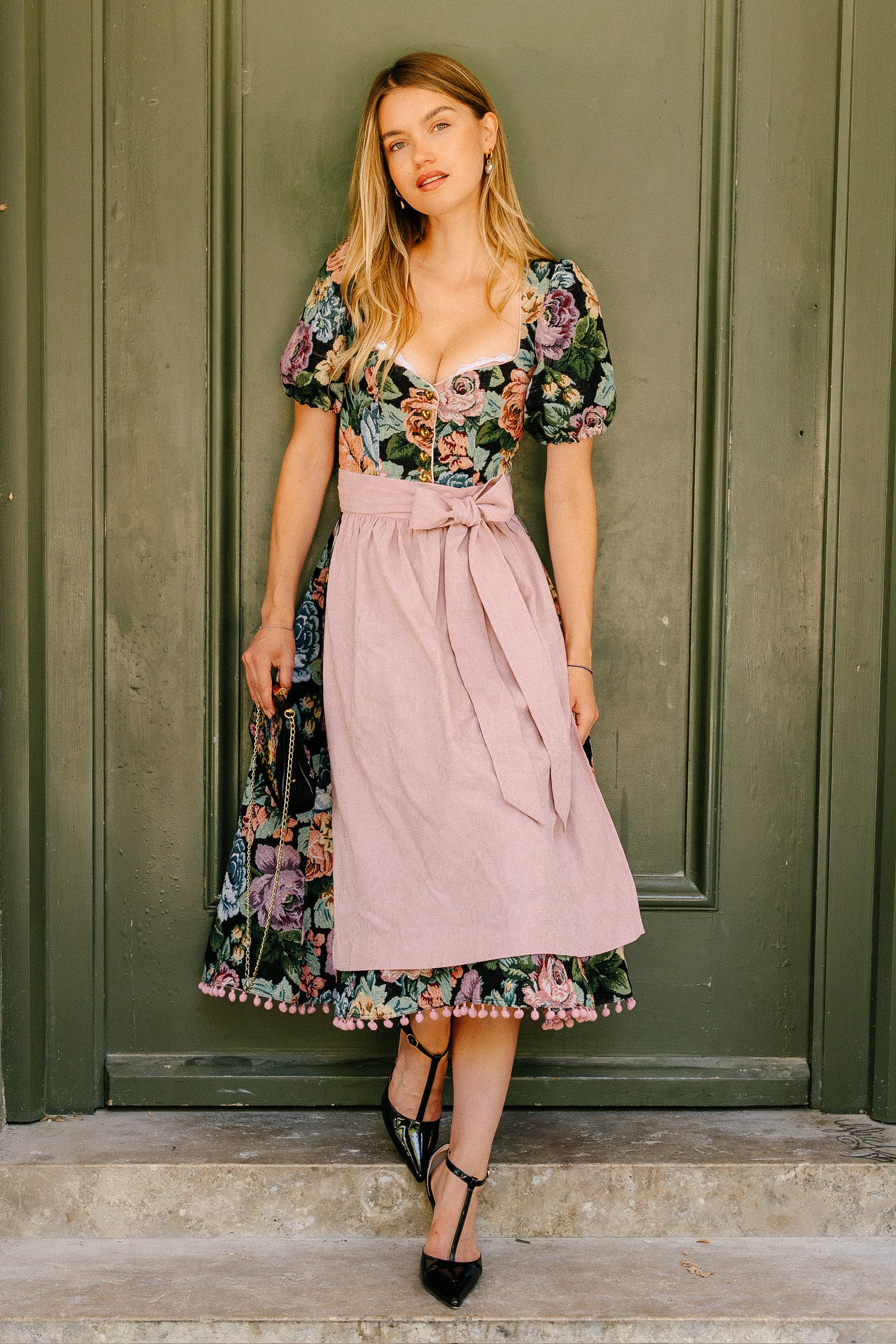 DIRNDL VINTAGE GOBELIN FLOWERS SCHWARZ/ ALTROSA