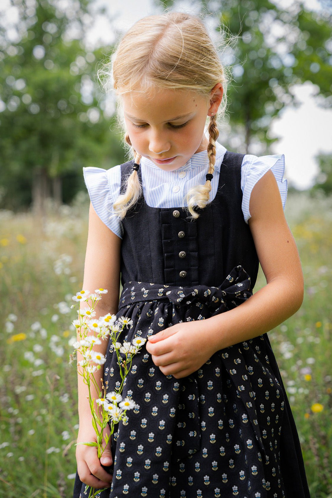KINDER LEINEN DIRNDL MONACO SCHWARZ - JAN&INA Trachten