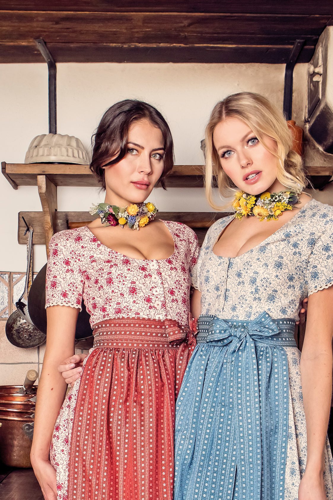 BAUMWOLL- TRADITIONSDIRNDL BLAU - JAN&INA Trachten