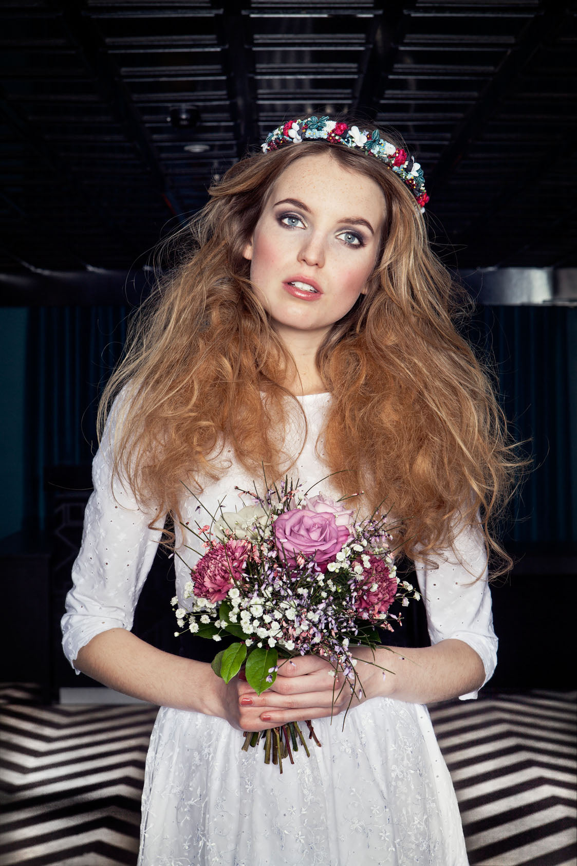 BRAUTDIRNDL BLACK & WHITE