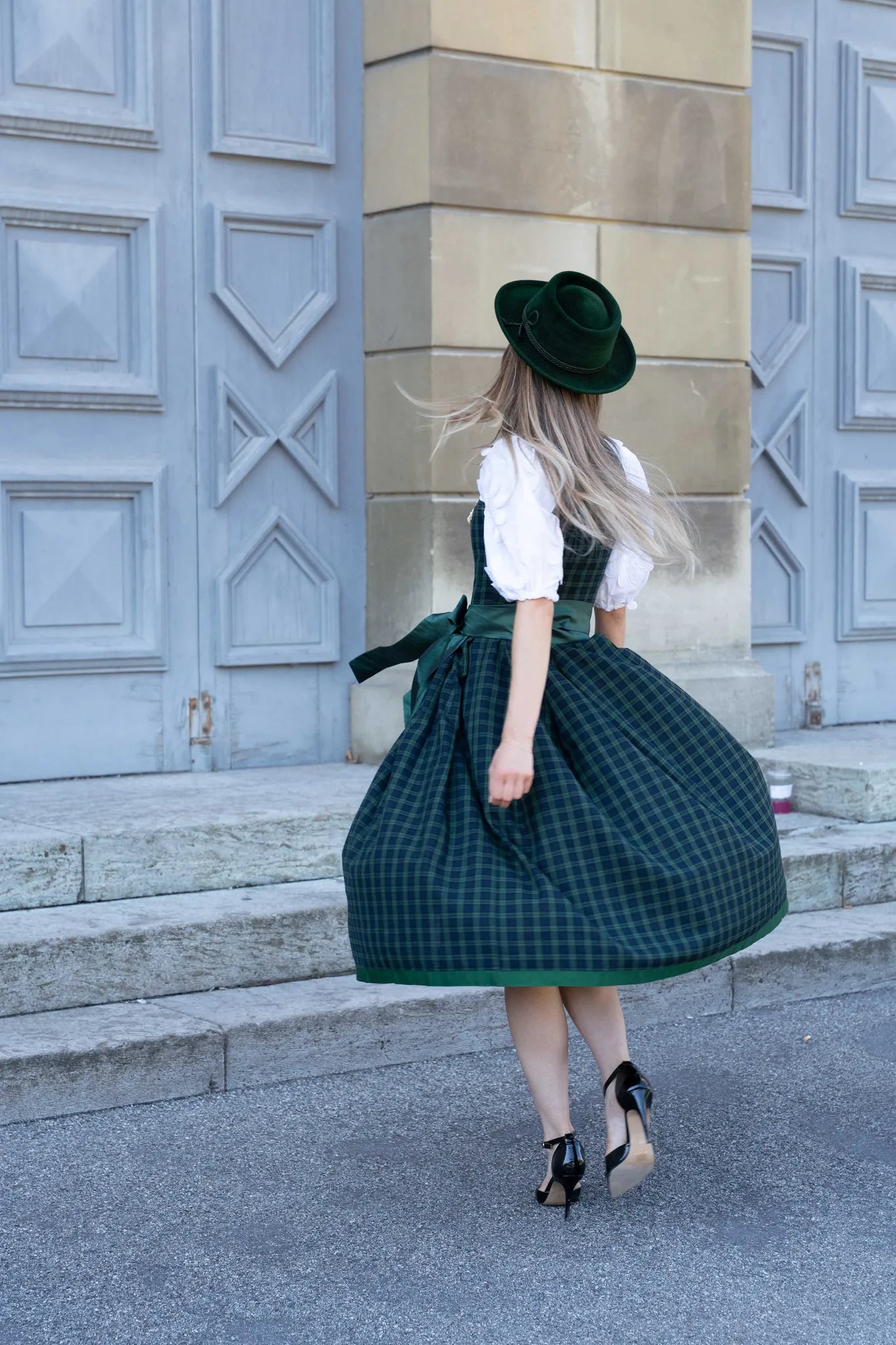 KARO DIRNDL TARTAN LOVE DUNKELBLAU/ TANNENGRÜN