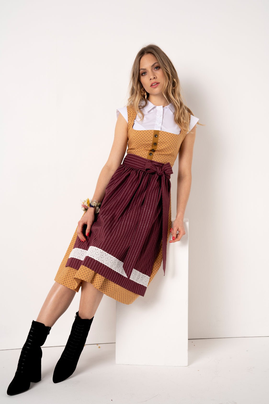 BW DIRNDL VINTAGE FLOWERS GOLD - JAN&INA Trachten