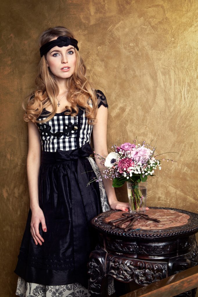 DIRNDL COCO MADEMOISELLE SCHWARZ/WEISS