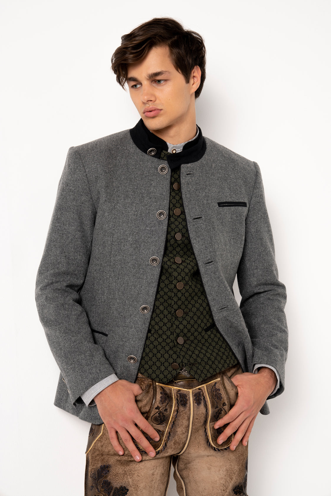 TRACHTENWESTE STEHKRAGEN OCTAGON OLIVGRÜN