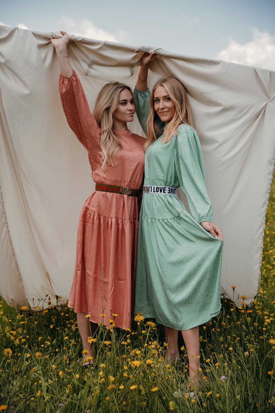 VOLANT MIDI KLEID LEO ONESIZE MINT - JAN&INA Trachten