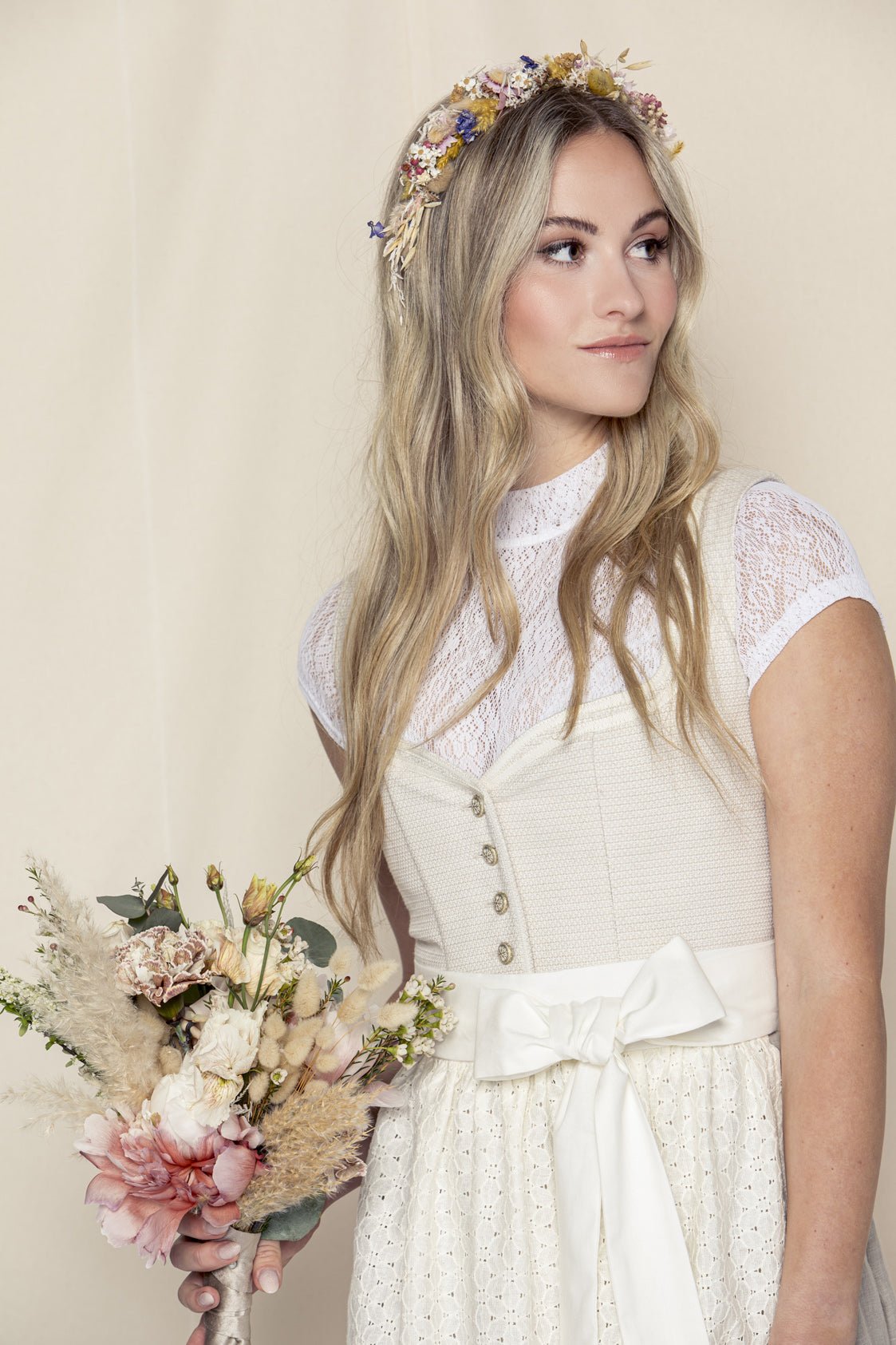 LEINEN HOCHZEITSDIRNDL FLORAL LOVE SAND/ TAUPE - JAN&INA Trachten