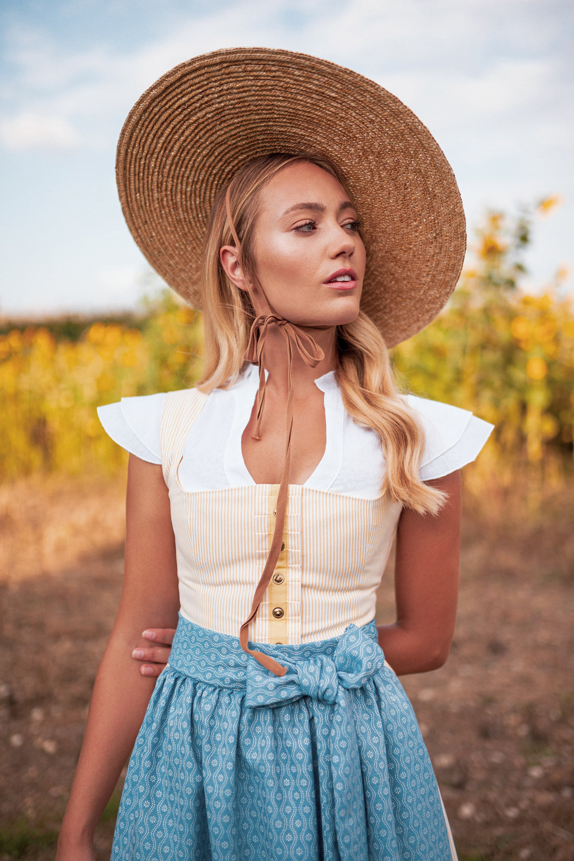 BW WIESNDIRNDL 2019 GELB/ HELLBLAU