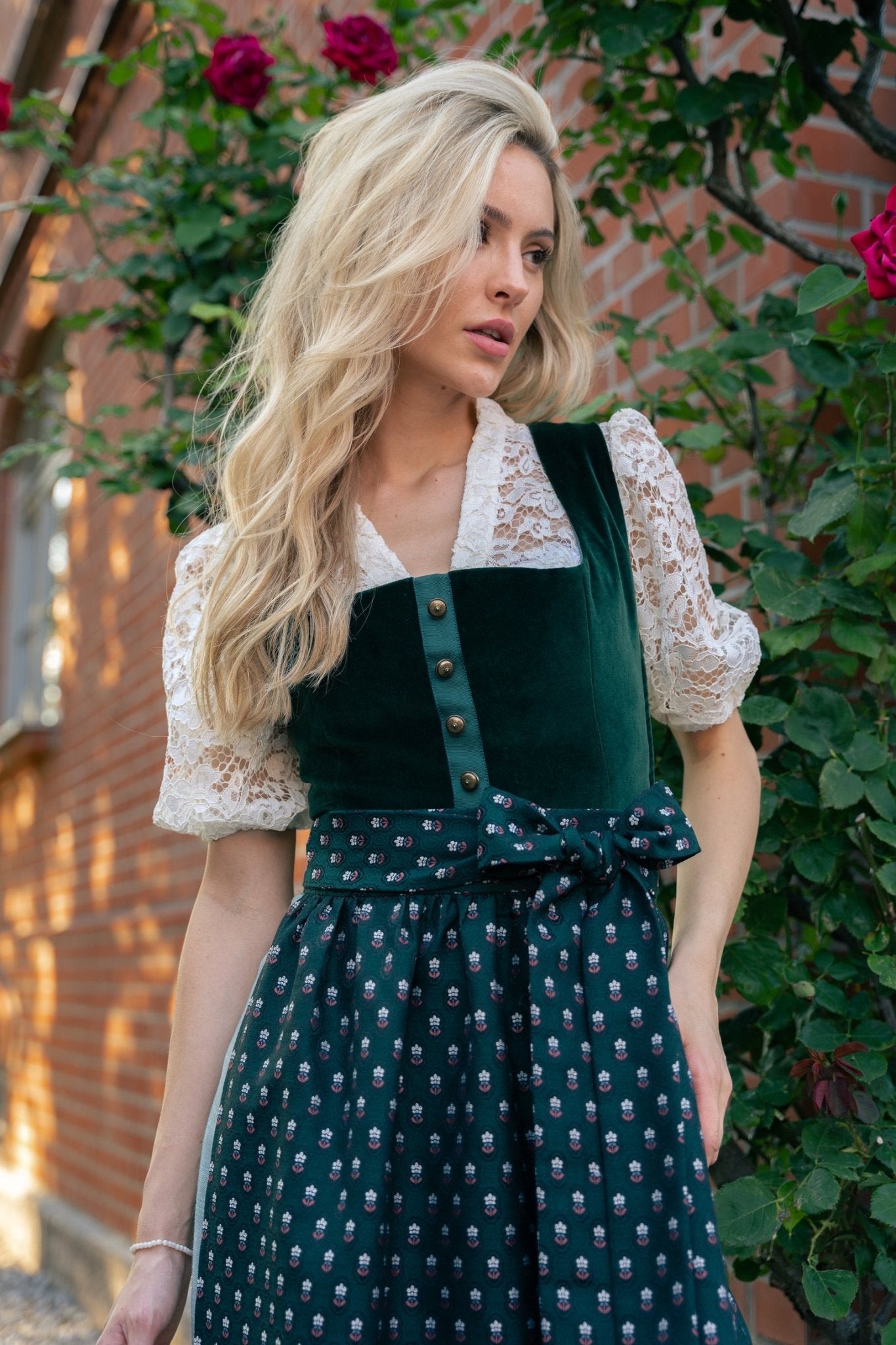 SAMT - JACQUARD DIRNDL SMARAGDRÜN/ MINT - JAN&INA Trachten