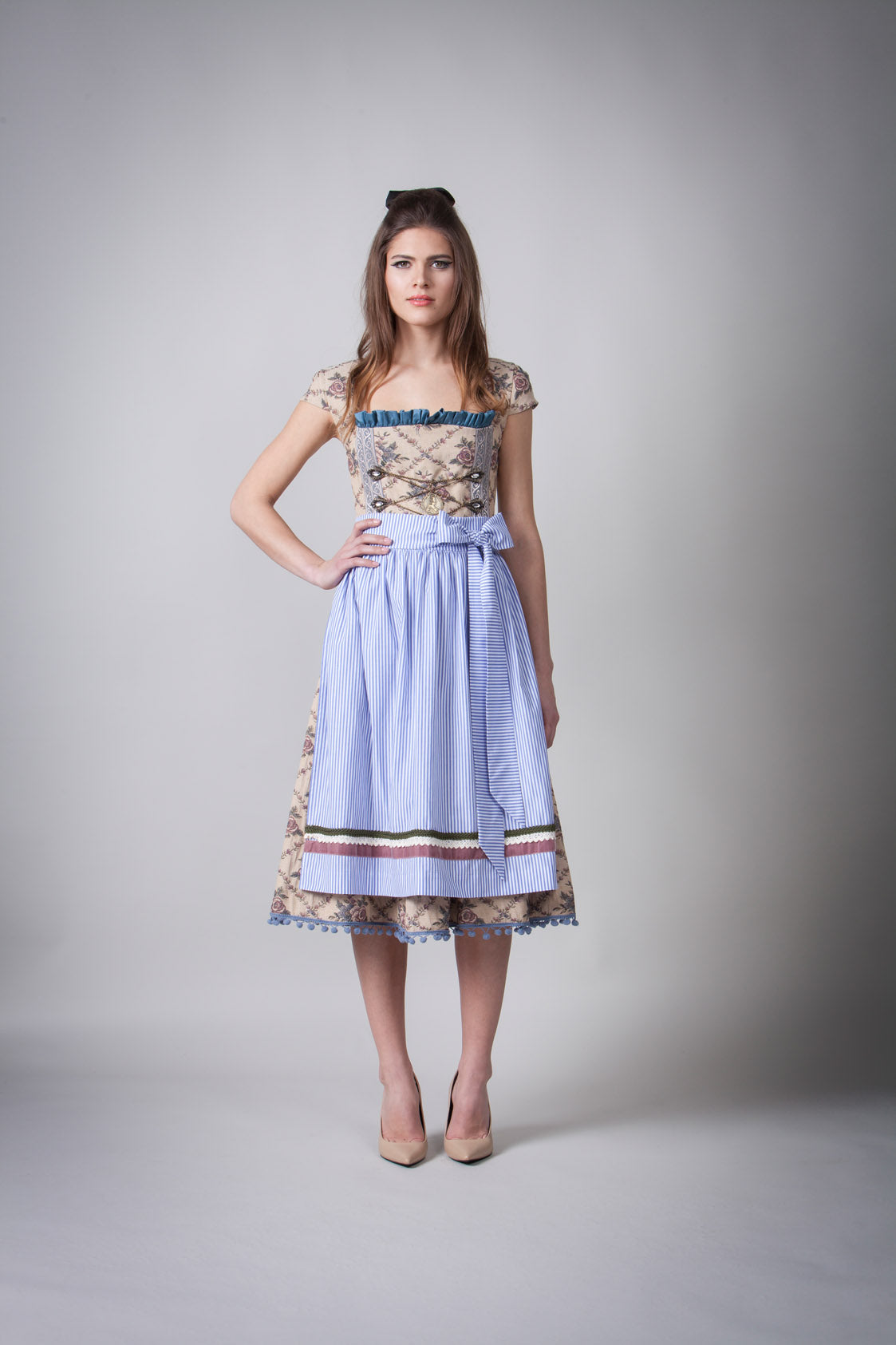 DIRNDL VINTAGE GOBELIN CREME/ HELLBLAU