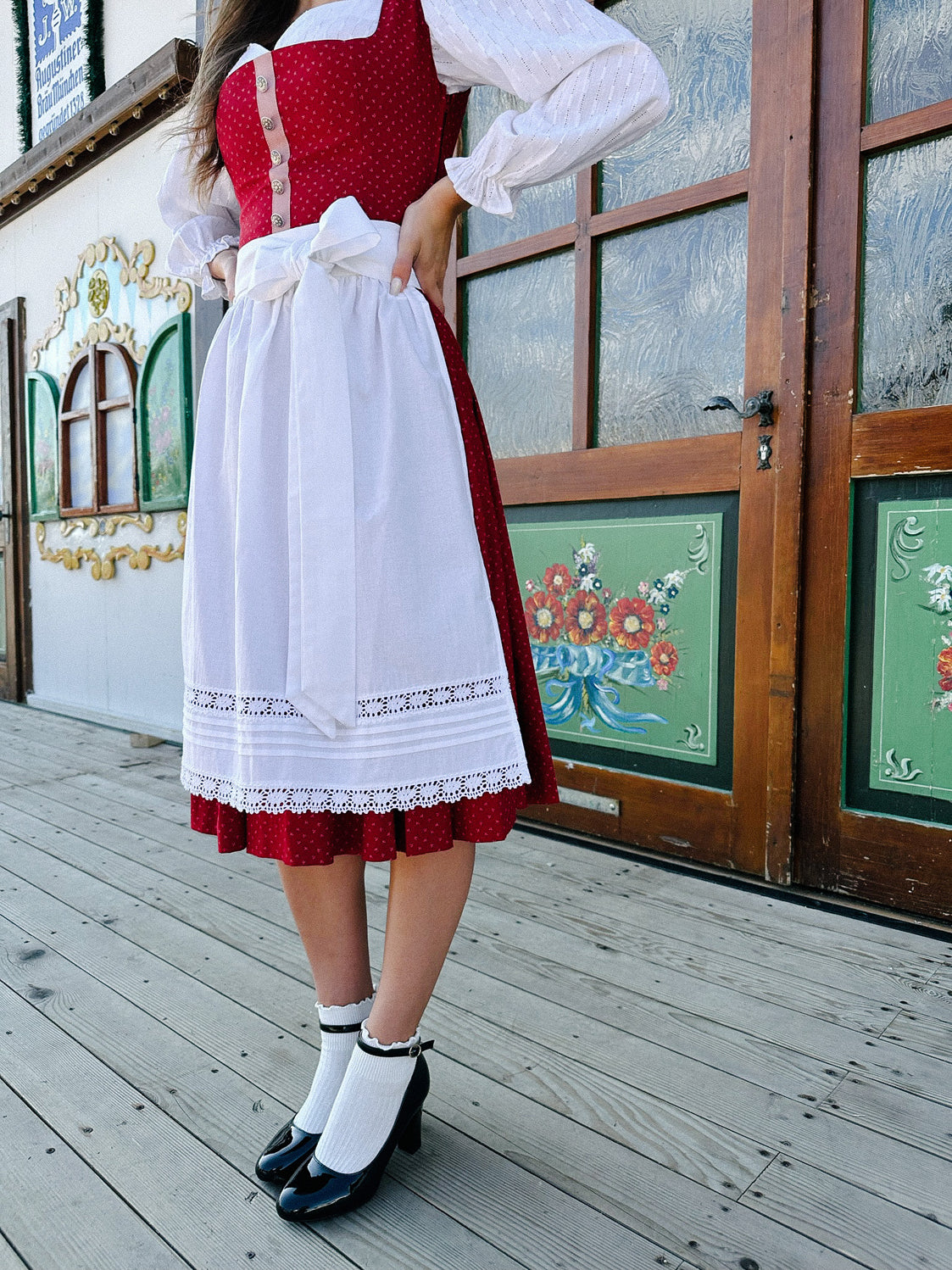 BW DIRNDL VINTAGE FLOWERS BLUTROT