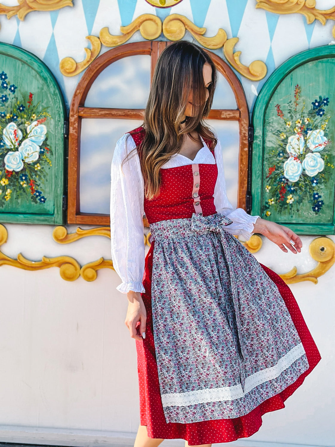 BW DIRNDL VINTAGE FLOWERS BLUTROT