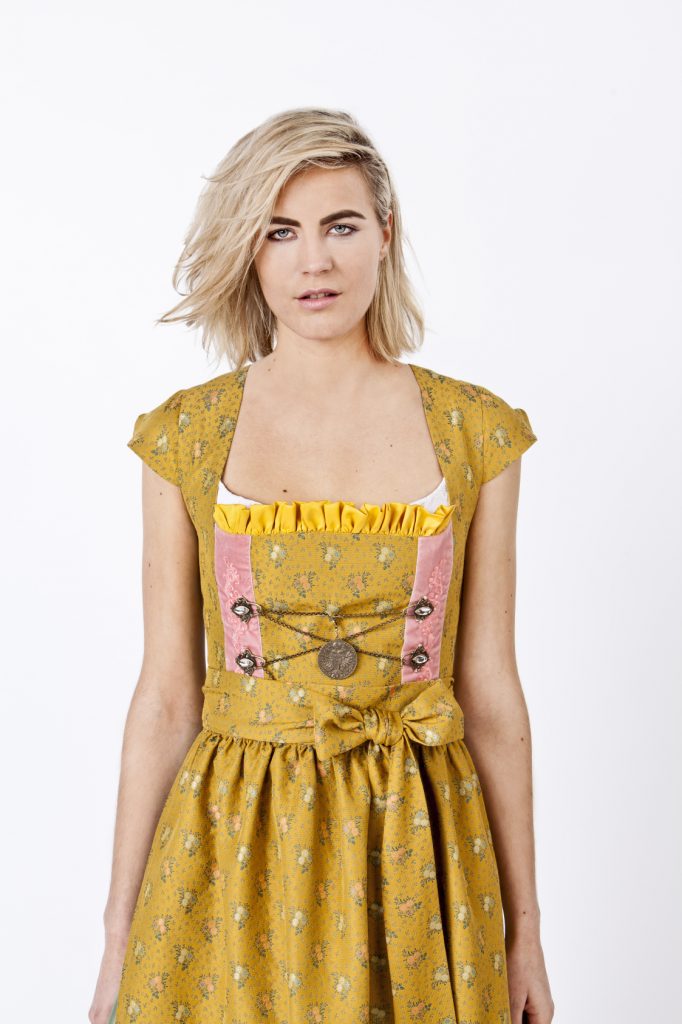 SEIDENDIRNDL PERGOLA SENF/LINDGRÜN