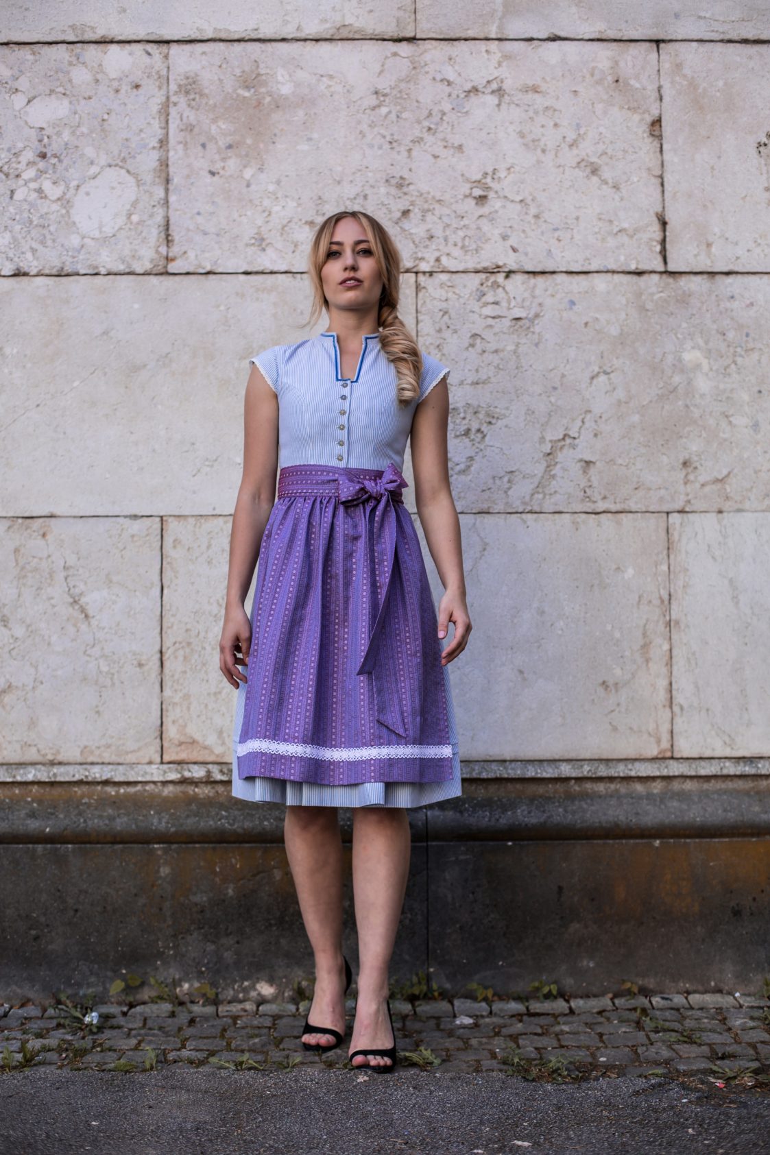 BW DIRNDLKLEID FLORAL STRIPES  HIMMELBLAU/VIOLETT